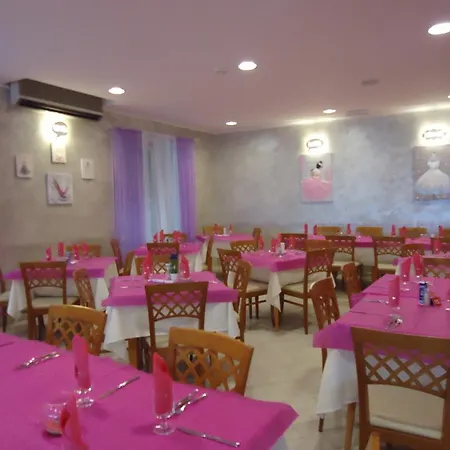 Hotell Mont Blanc Bellaria-Igea Marina