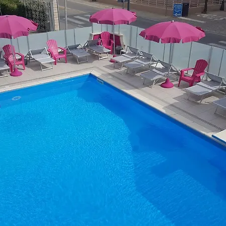 Mont Blanc Hotell 3*